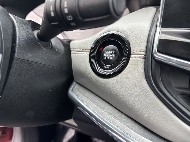 Used 2022 Jeep Compass Limited AWD/4WD image 20