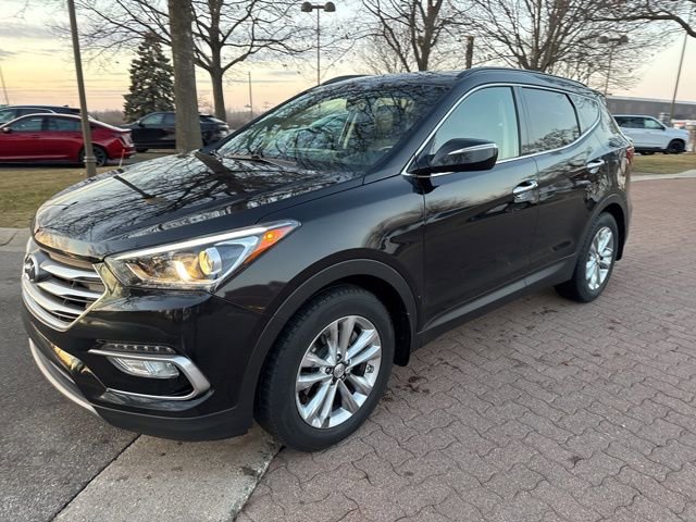 Used 2018 Hyundai Santa Fe Sport 2.0T AWD/4WD image 3