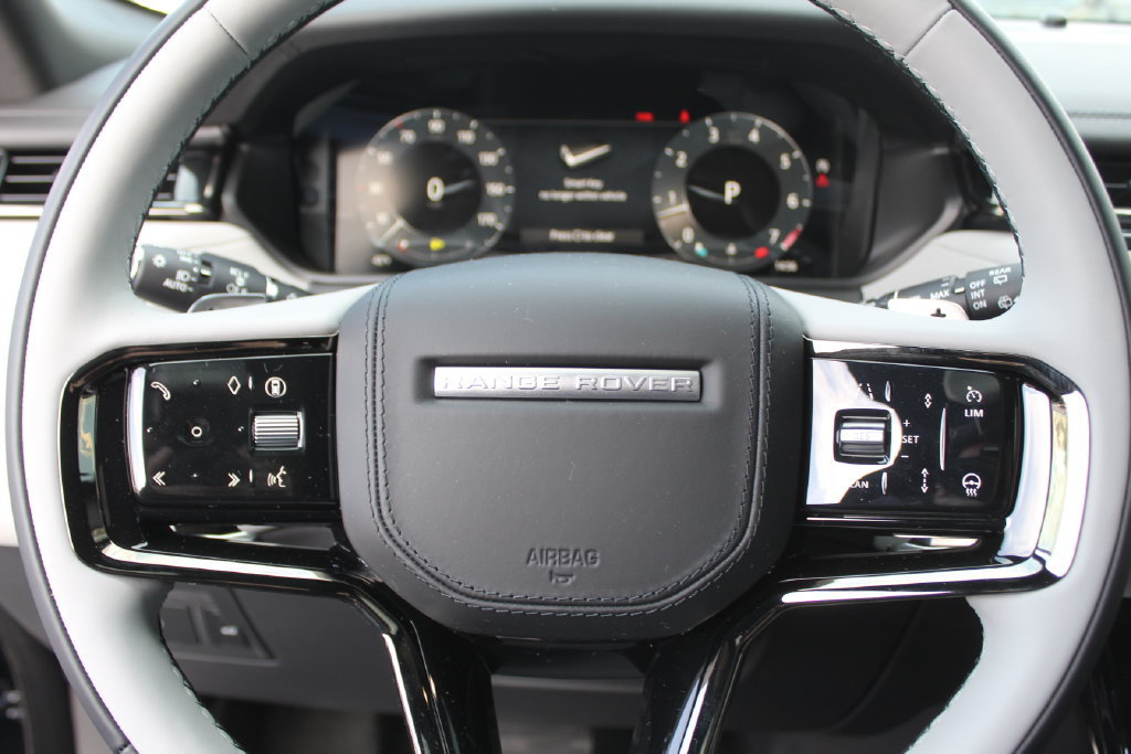 New 2026 Land Rover Range Rover Velar Dynamic SE AWD/4WD image 14