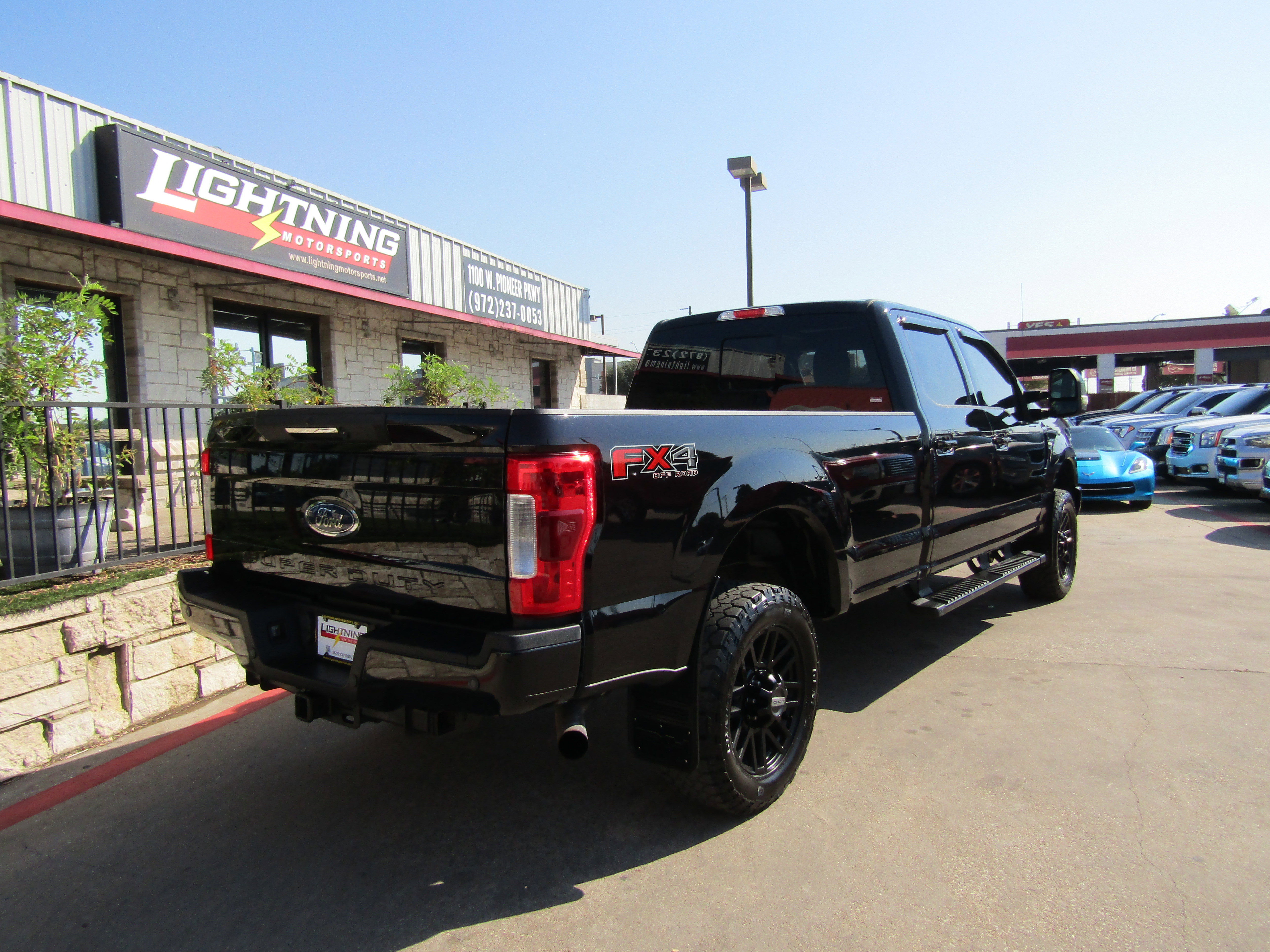 Used 2019 Ford F250 Lariat w/ Lariat Ultimate Package image 4