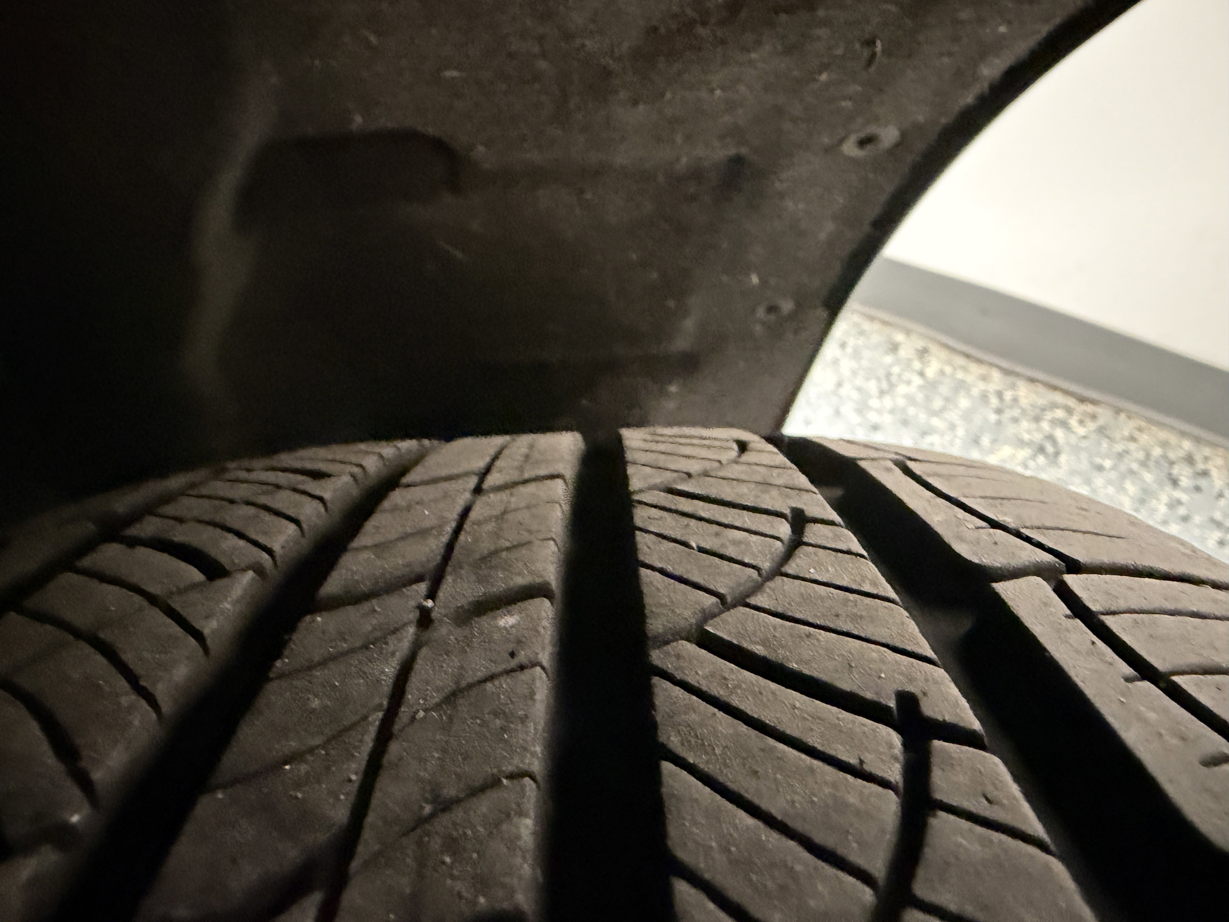 Used 2024 Ford Edge SEL w/ Convenience Package image 30