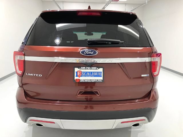 Used 2016 Ford Explorer Limited w/ Equipment Group 301A AWD/4WD image 17