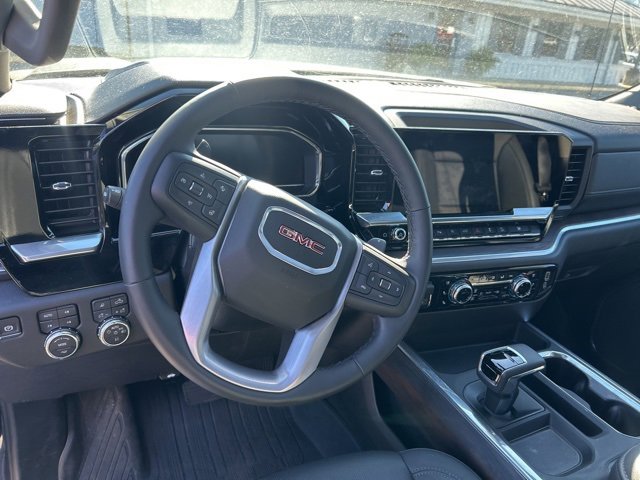 Used 2025 GMC Sierra 1500 SLT w/ SLT Premium Plus Package image 11