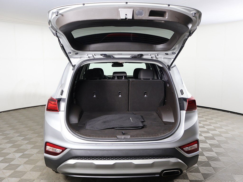 Used 2020 Hyundai Santa Fe SE image 13