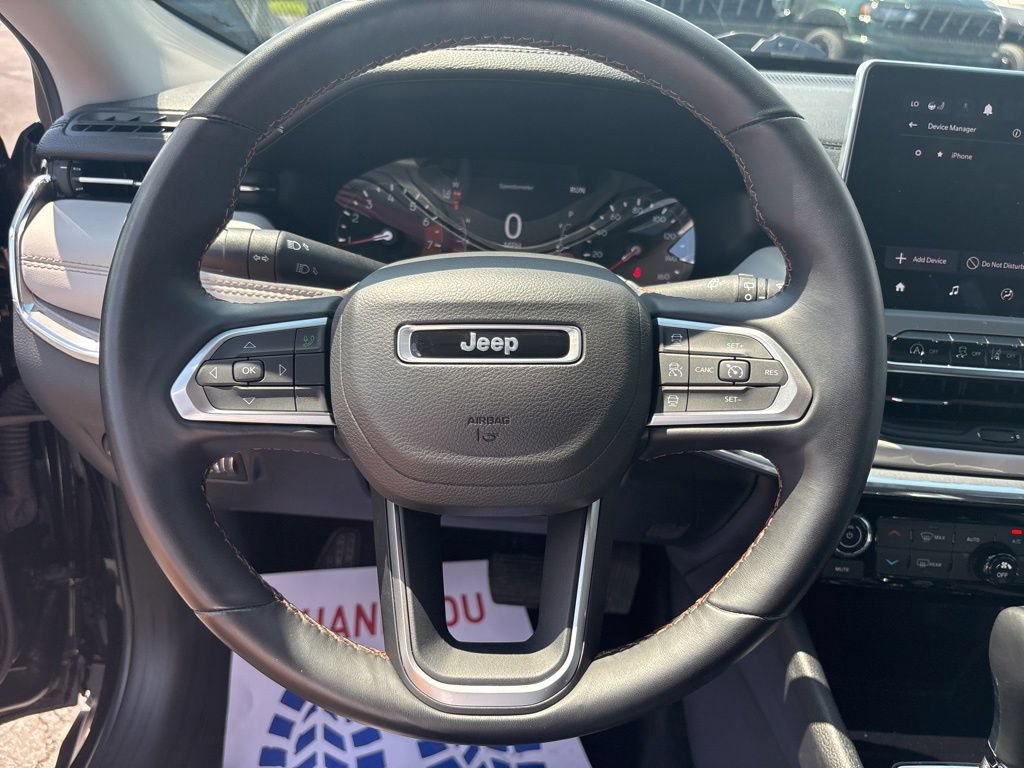 Certified 2022 Jeep Compass Limited AWD/4WD image 18