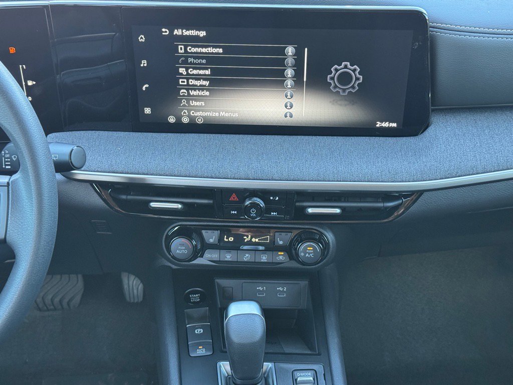 New 2026 Nissan Kicks SV w/ SV Premium Package image 13