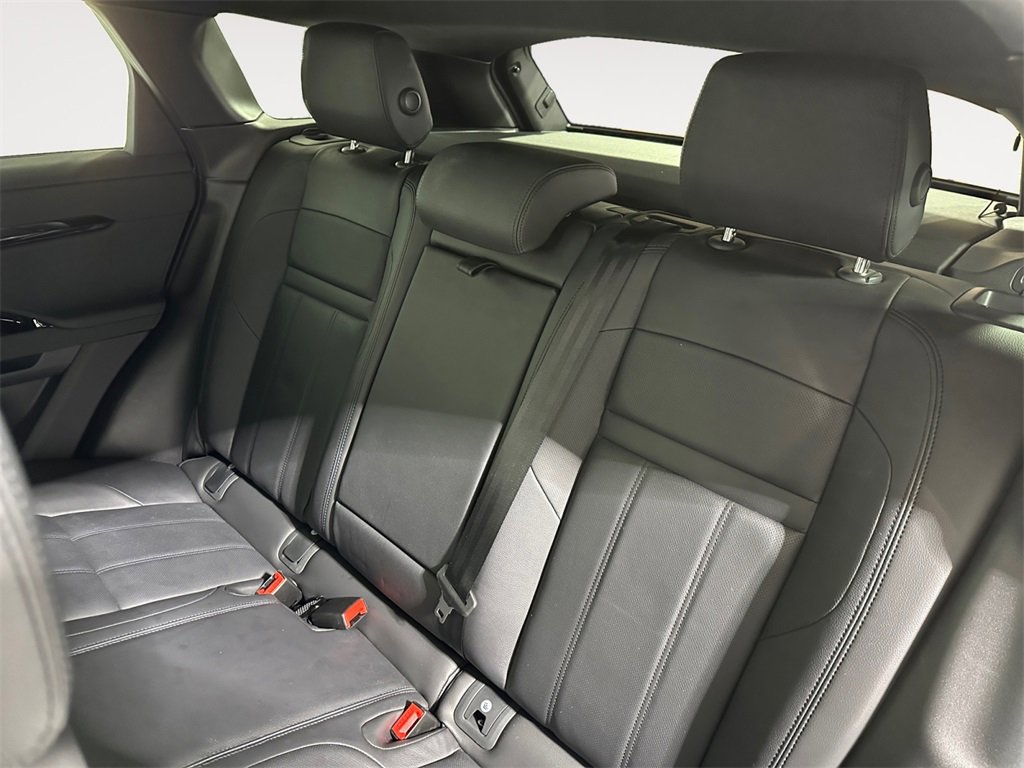 Used 2025 Land Rover Range Rover Evoque Dynamic SE image 13