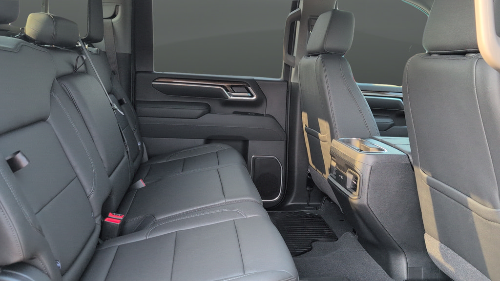 New 2026 Chevrolet Silverado 3500 LT w/ Trail Boss Package AWD/4WD image 25