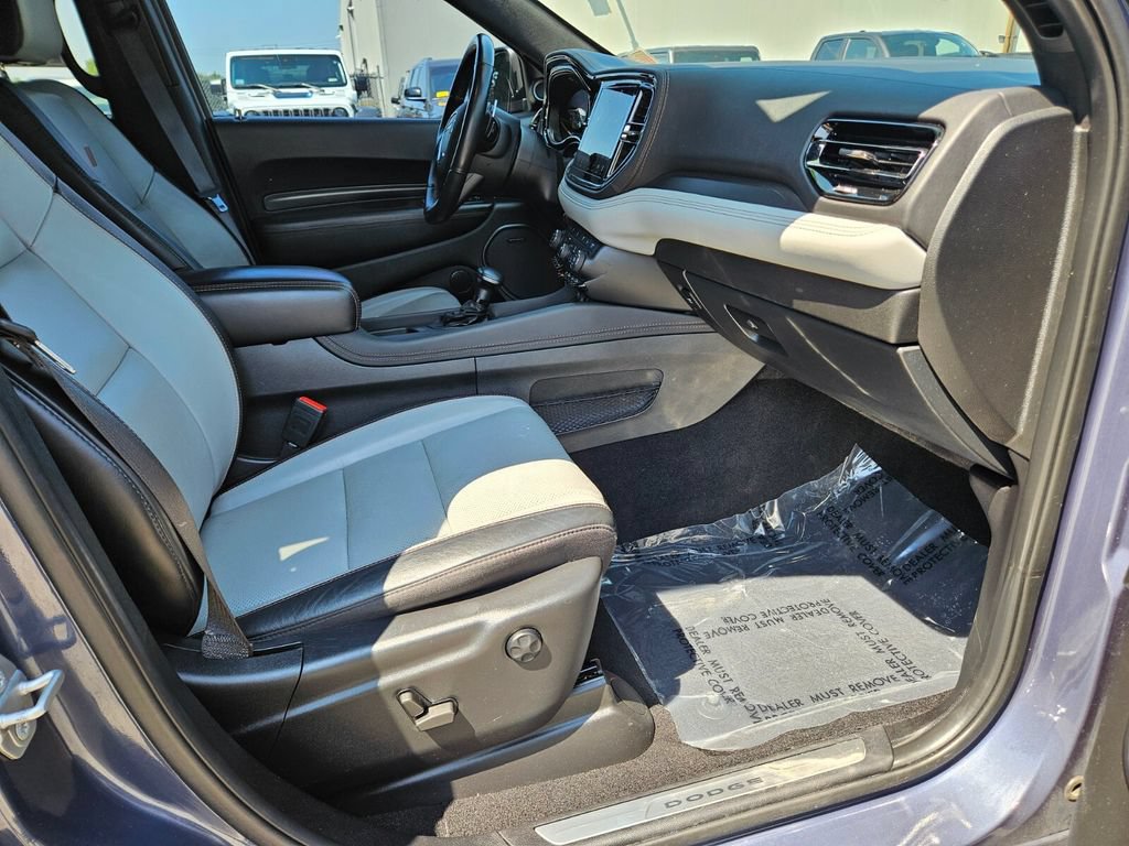 Used 2021 Dodge Durango R/T w/ Tow 'N Go Package AWD/4WD image 11