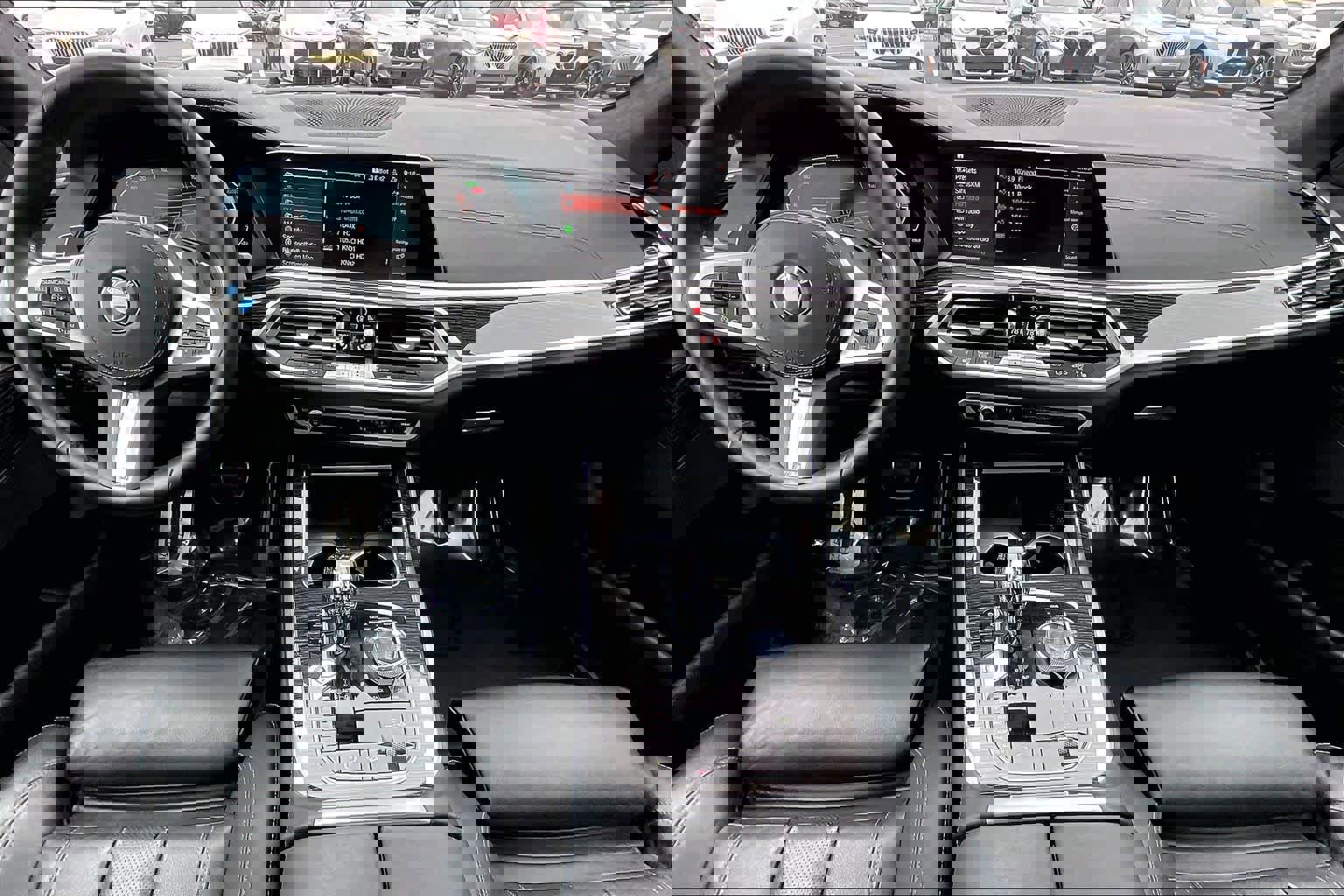 Used 2022 BMW X7 xDrive40i w/ M Sport Package image 16