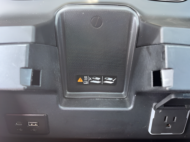 Used 2025 GMC Sierra 2500 AT4 AWD/4WD image 30