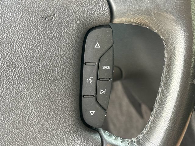 Used 2006 Buick Lucerne CXS w/ Driver Confidence Package FWD image 23