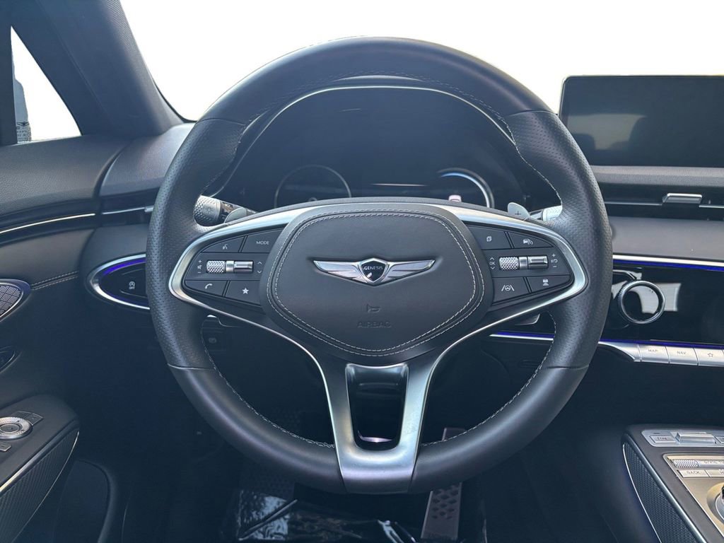 Used 2024 Genesis GV70 3.5T Sport AWD/4WD image 12