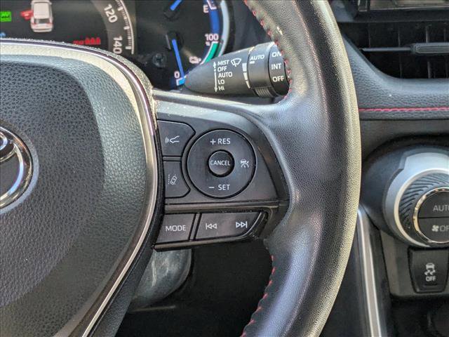 Used 2021 Toyota RAV4 SE w/ Weather & Moonroof Package image 18