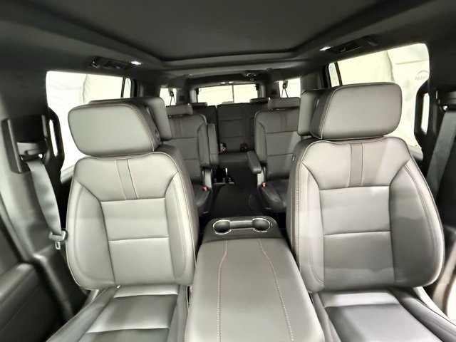 New 2025 Chevrolet Suburban RST w/ RST Capability Package image 33