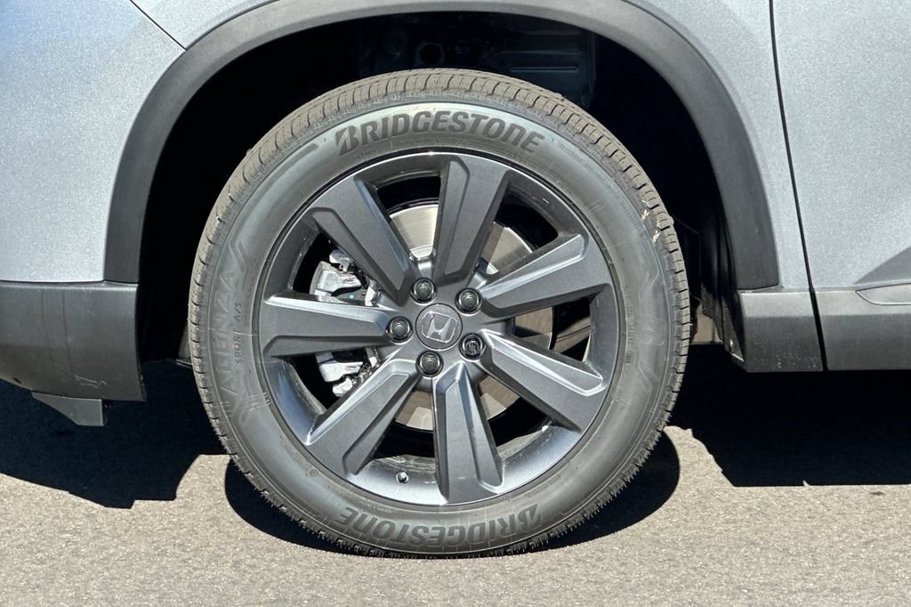 New 2026 Honda Pilot Sport image 32
