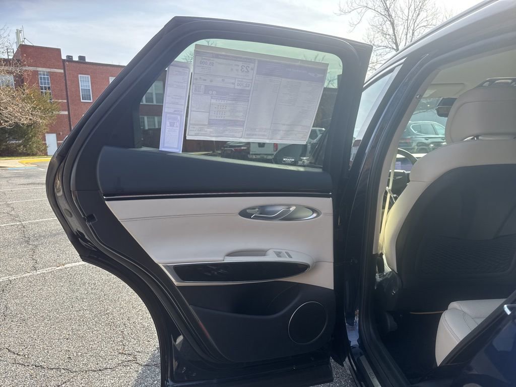 New 2026 Genesis GV70 2.5T AWD/4WD image 24