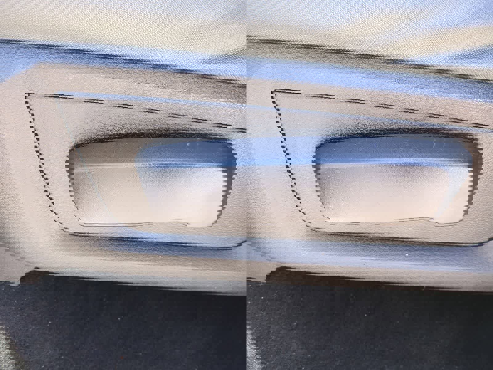 Used 2018 RAM 1500 ST w/ SXT Appearance Group image 17