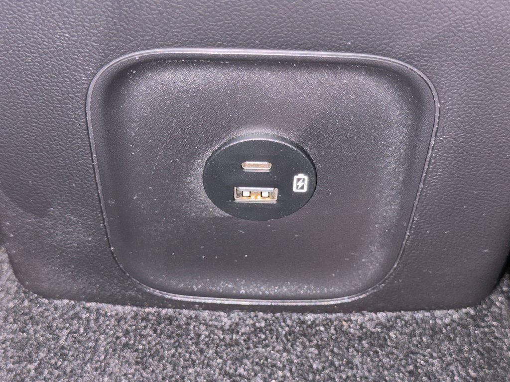 Used 2022 Ford Escape SEL image 36