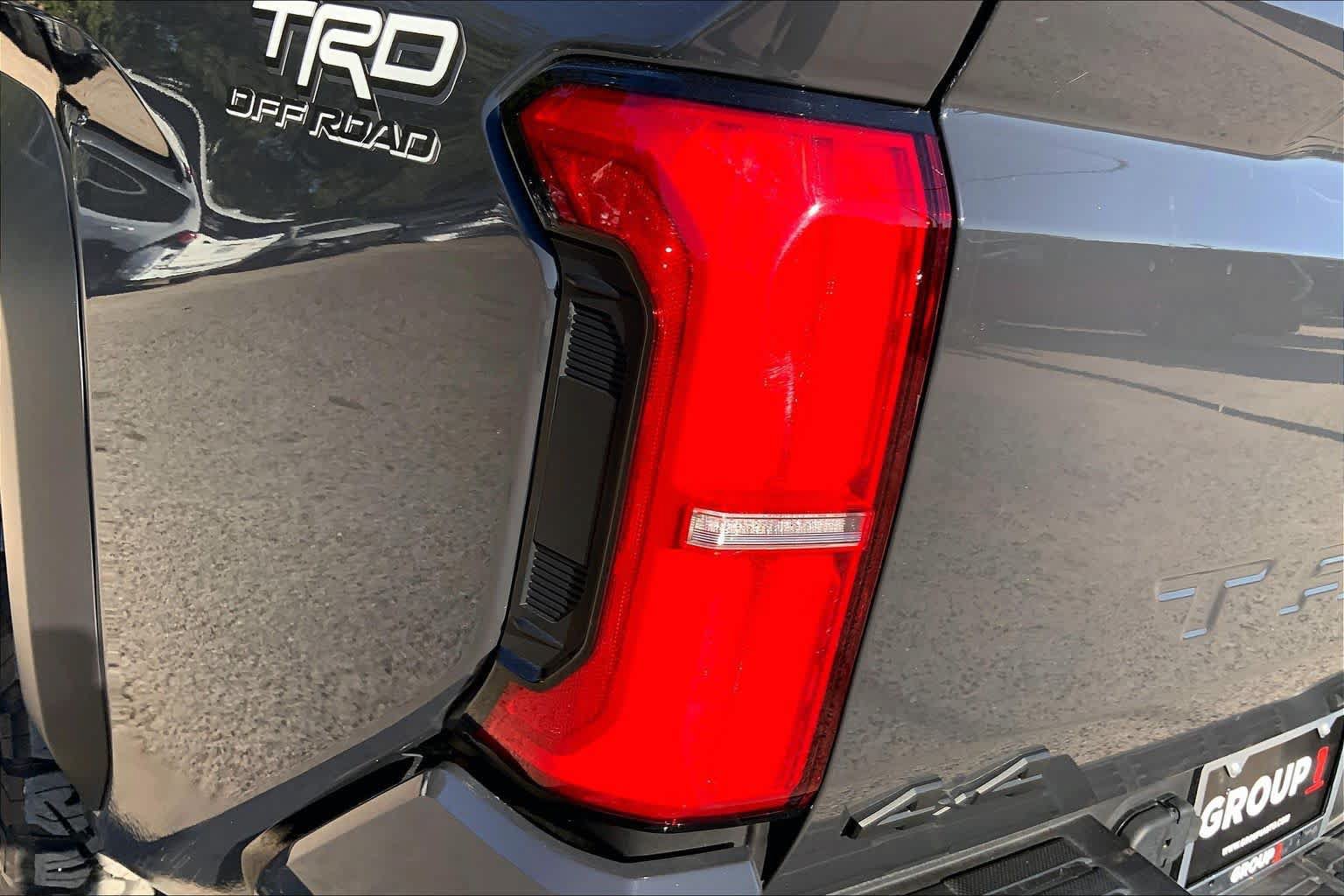 Used 2024 Toyota Tacoma TRD Off-Road AWD/4WD image 28