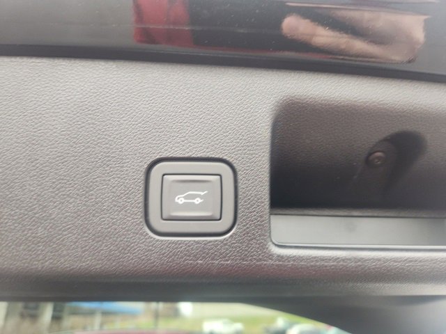 New 2025 Chevrolet Equinox EV RS image 14