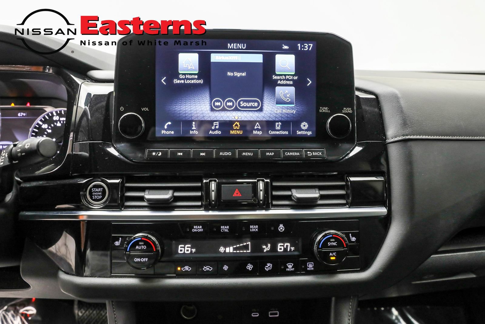 Used 2023 Nissan Pathfinder SL image 25