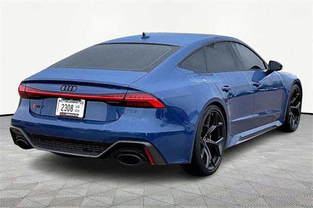 Used 2024 Audi RS 7 Performance w/ Matte Carbon Package image 2
