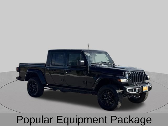 Certified 2022 Jeep Gladiator Sport AWD/4WD image 11