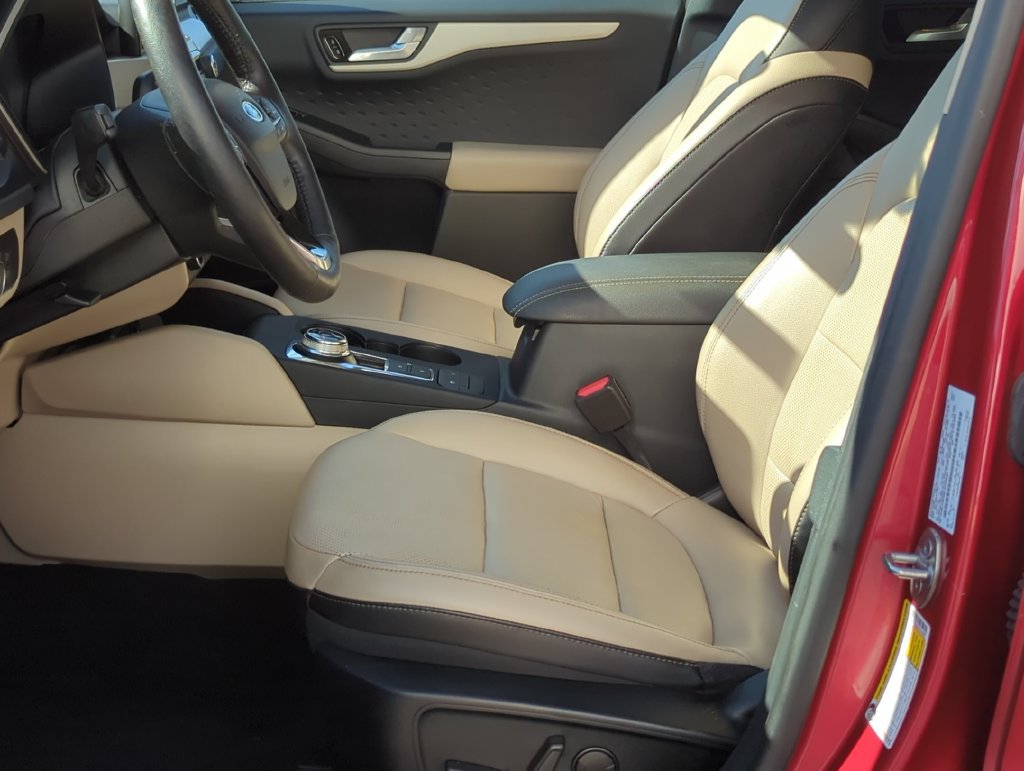 Used 2020 Ford Escape SEL FWD image 12