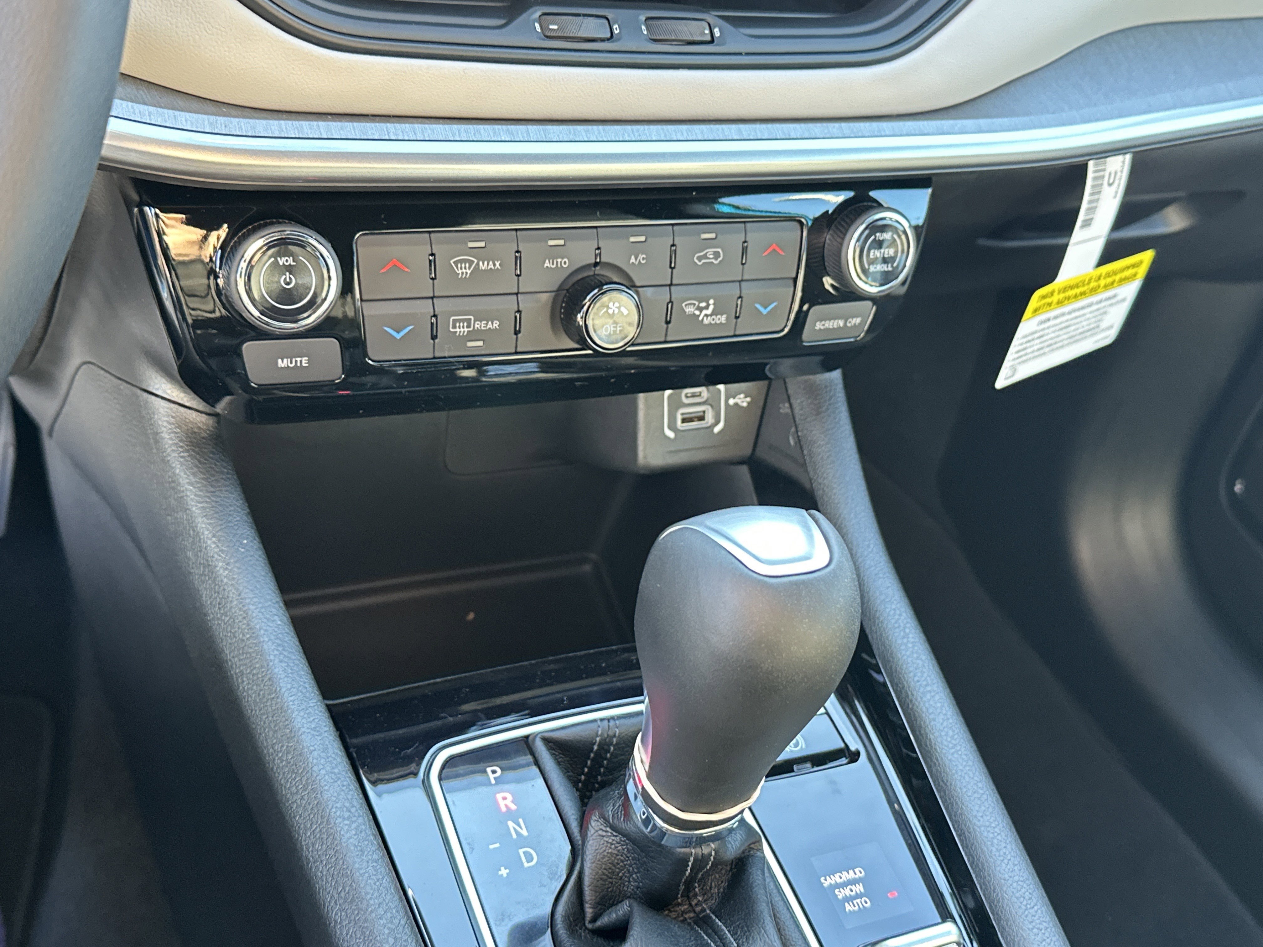 New 2026 Jeep Compass Limited image 22