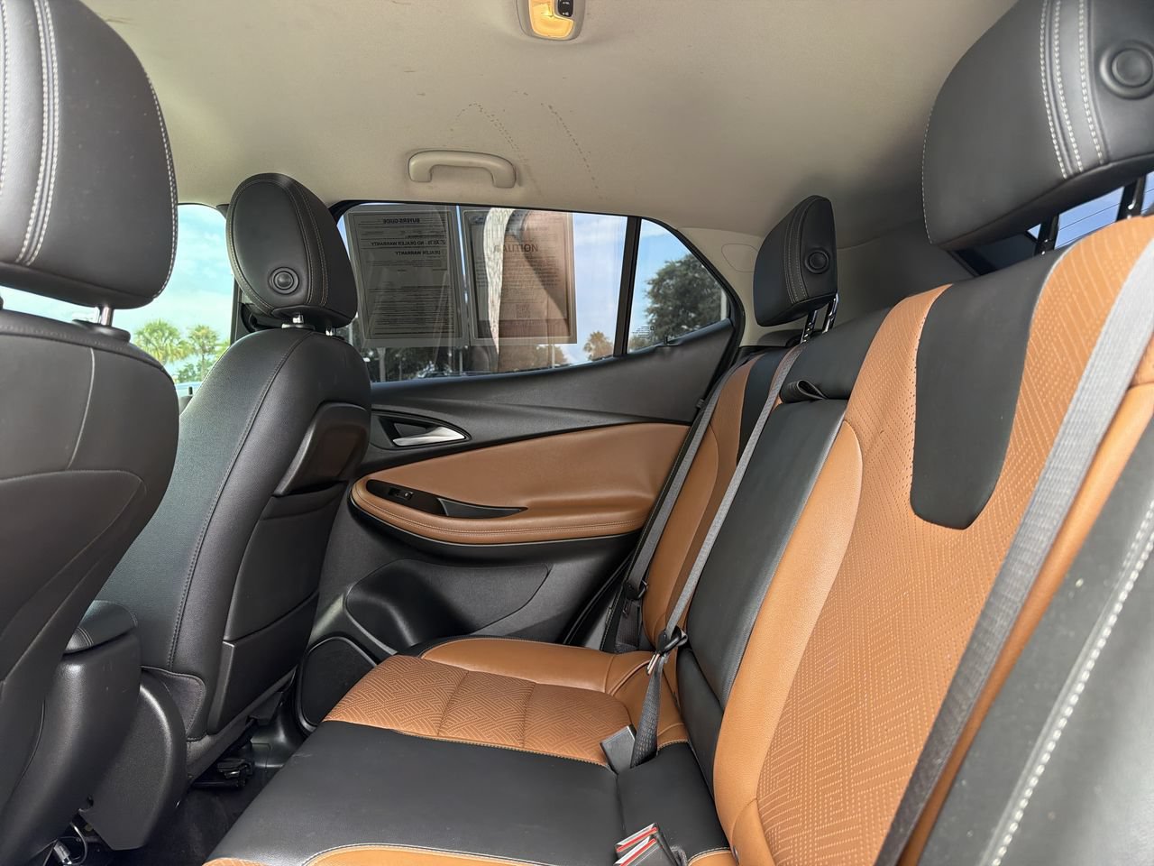 Used 2020 Buick Encore GX Essence FWD image 17