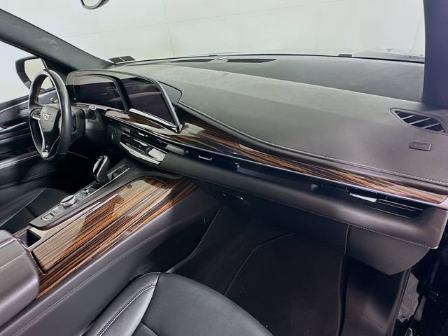 Used 2024 Cadillac Escalade ESV Luxury w/ LPO, Floor Liner Package image 31
