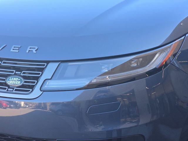 Used 2025 Land Rover Range Rover Sport image 33
