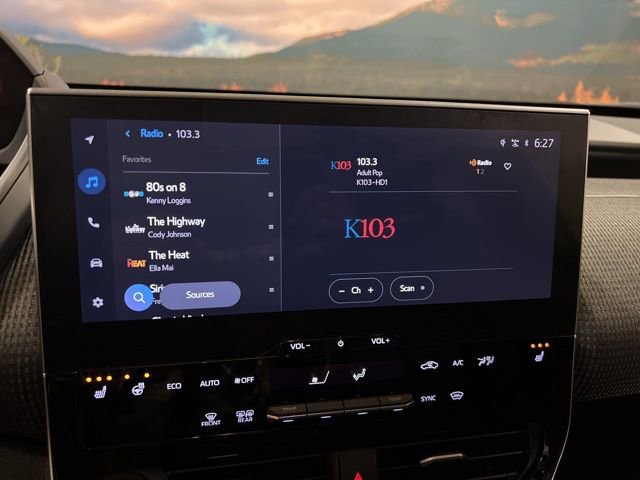 Used 2023 Subaru Solterra Limited image 39