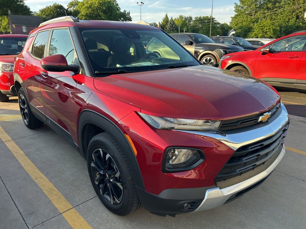 Used 2021 Chevrolet TrailBlazer LT w/ Driver Confidence Package AWD/4WD image 6
