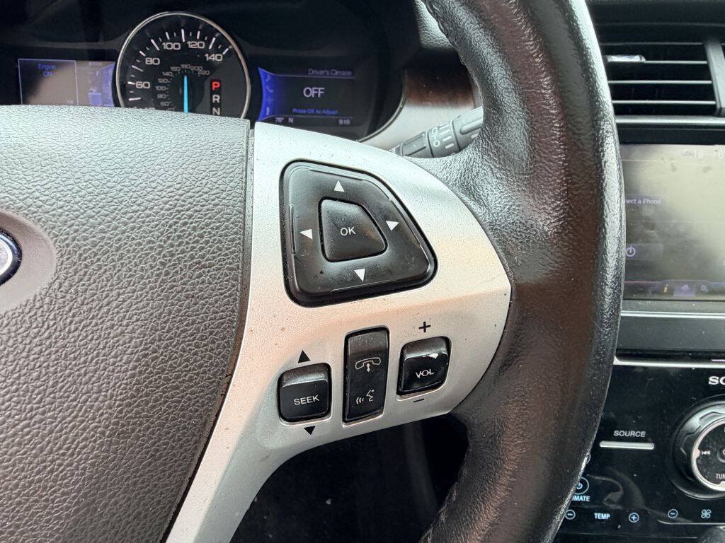 Used 2013 Ford Edge Limited FWD image 15