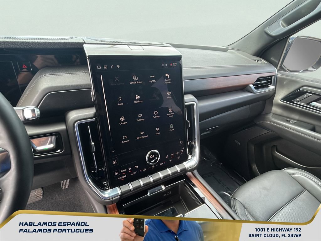 Used 2025 GMC Yukon XL Denali image 21