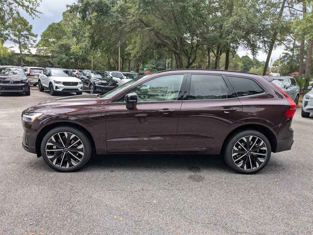New 2026 Volvo XC60 T8 Ultra w/ Protection Package Premier image 7