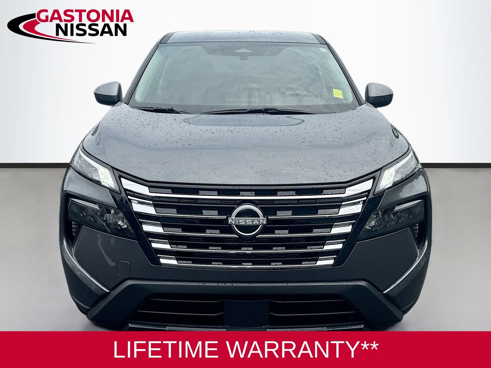 Used 2026 Nissan Rogue SV FWD image 2