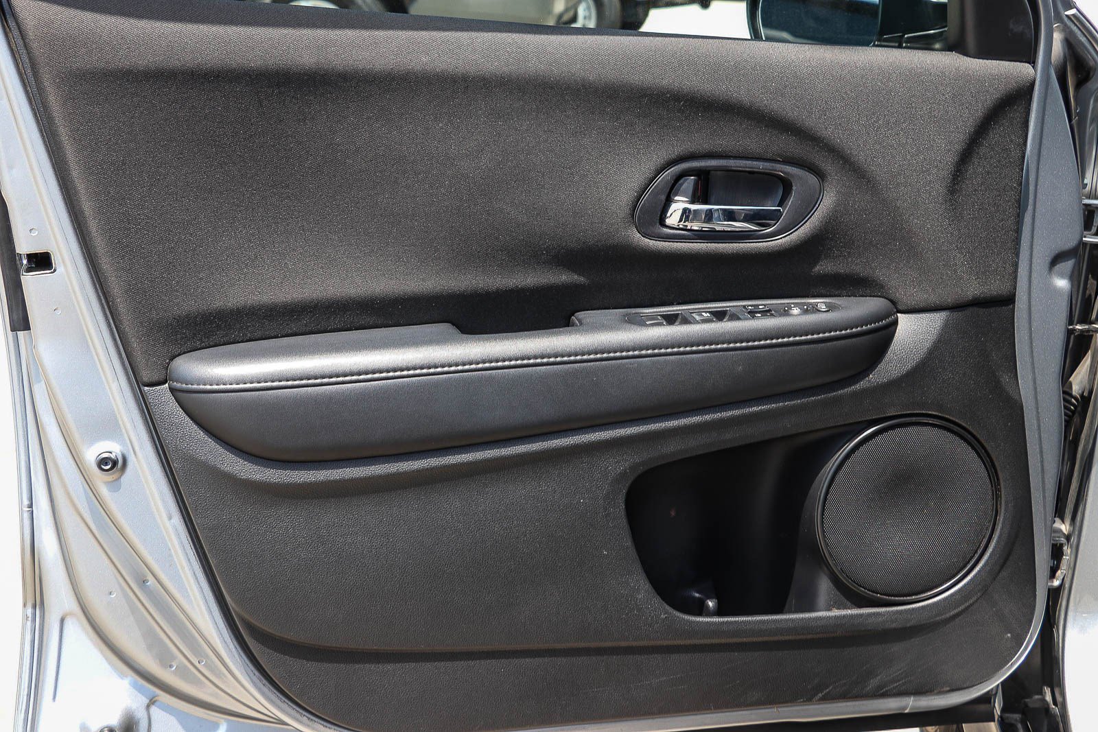 Used 2019 Honda HR-V Sport image 21