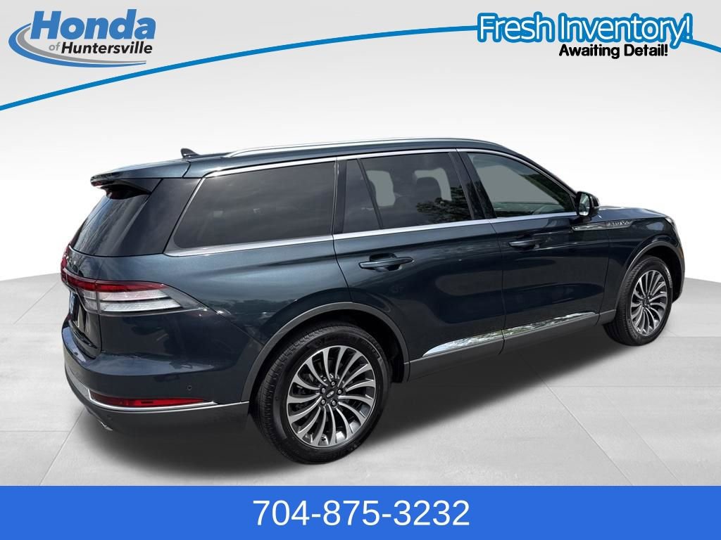 Used 2023 Lincoln Aviator Reserve w/ Equipment Group 201A image 9