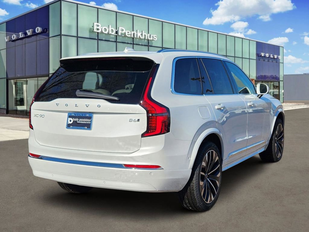 New 2026 Volvo XC90 B6 Ultra w/ Protection Package image 24