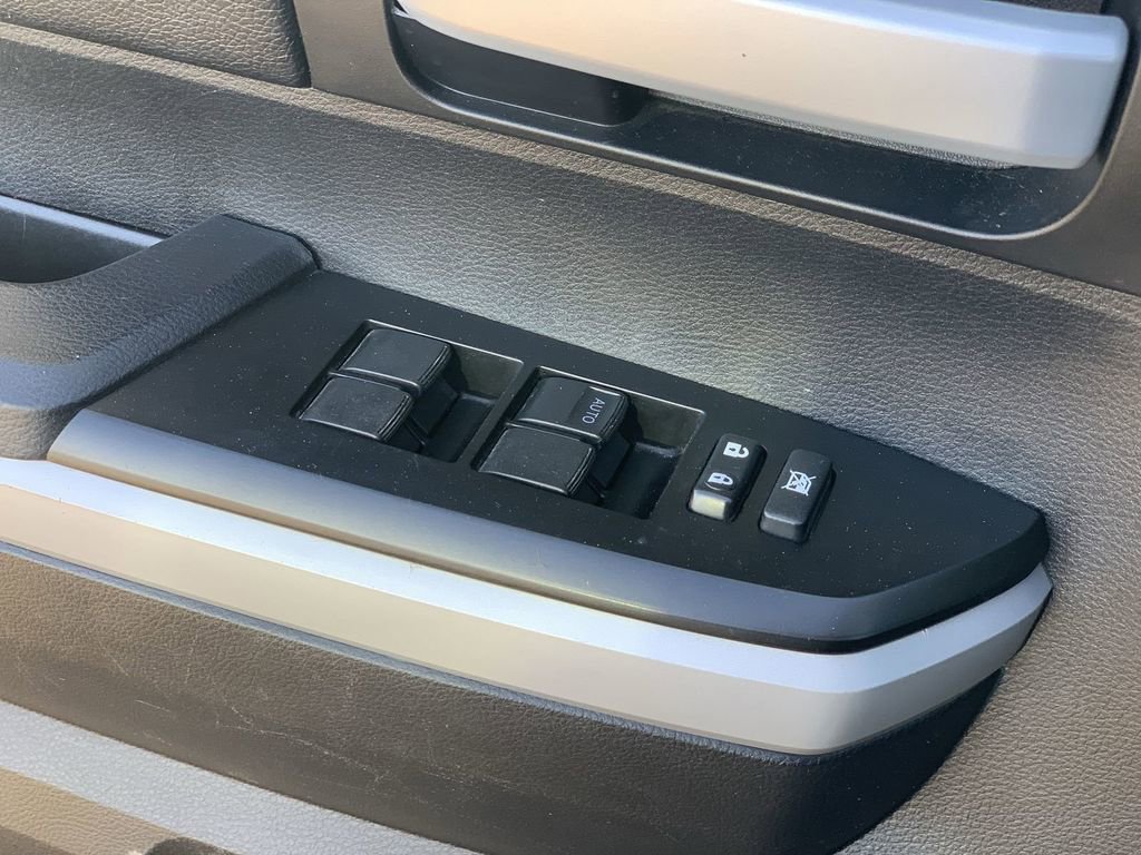 Used 2019 Toyota Tundra SR5 w/ SR5 Upgrade Package image 22
