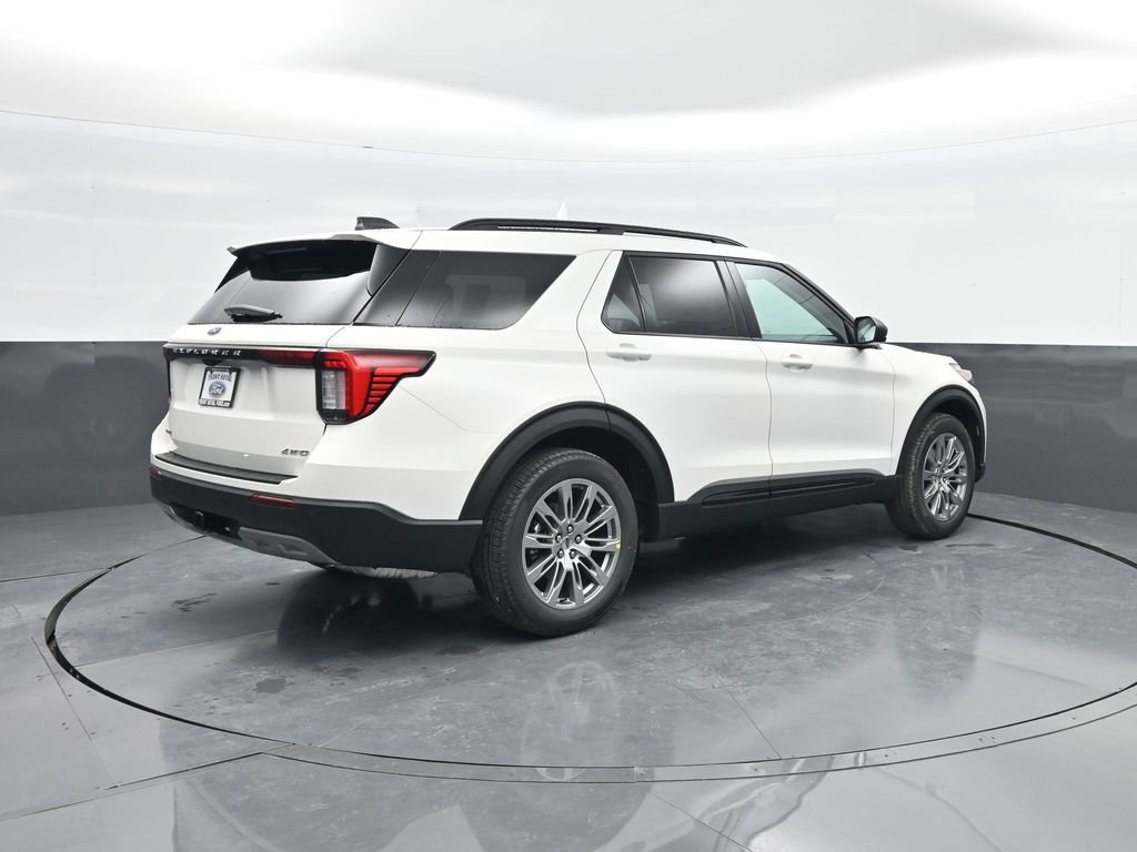 New 2026 Ford Explorer Active w/ Active Comfort Package AWD/4WD image 8