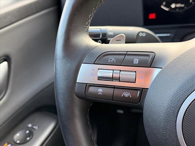 Certified 2025 Hyundai Kona Limited image 17