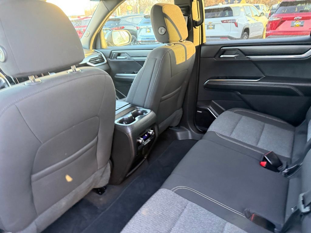 Certified 2025 GMC Acadia Elevation image 12