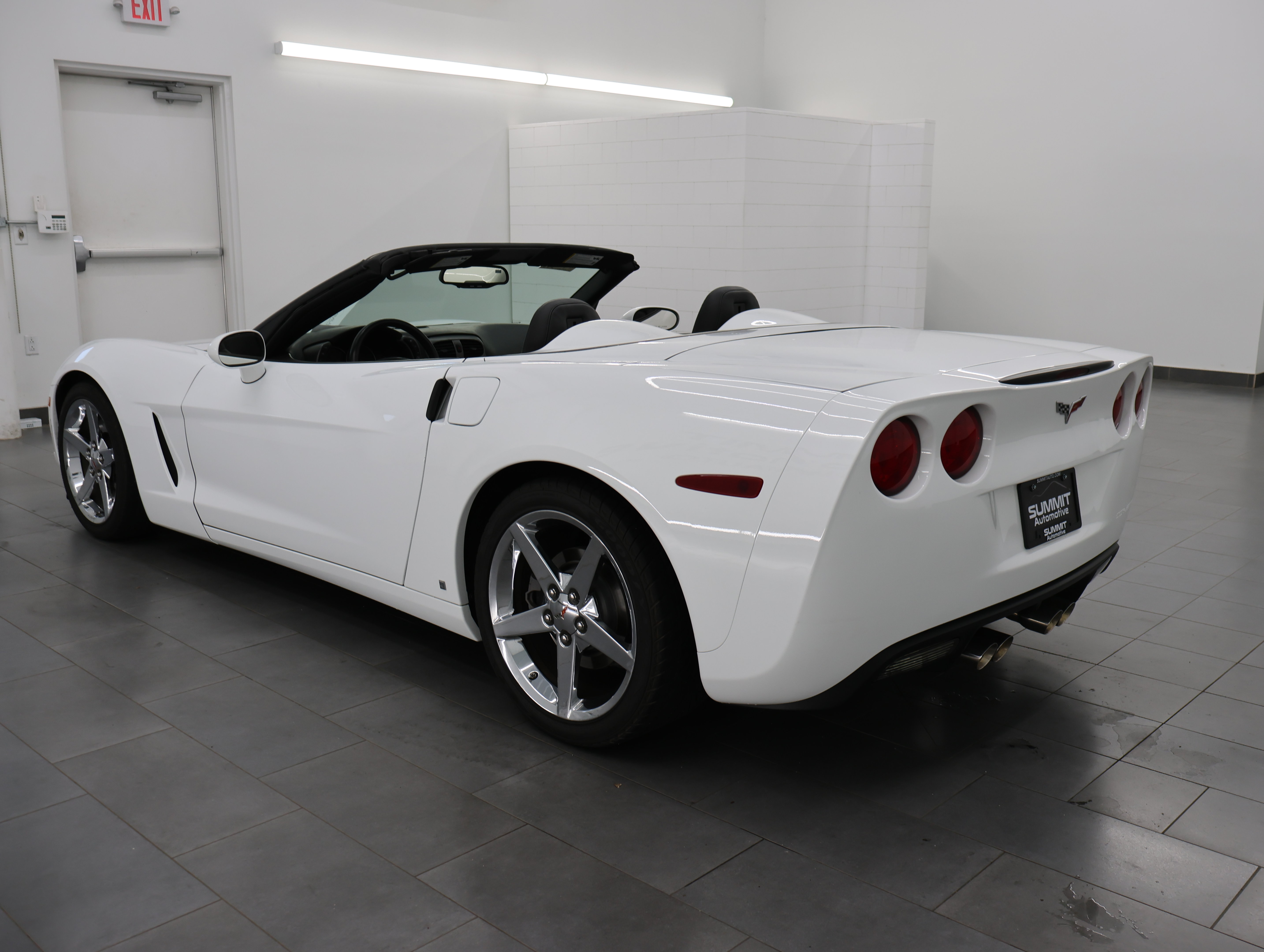 Used 2007 Chevrolet Corvette Convertible w/ Preferred Equipment Group RWD image 54