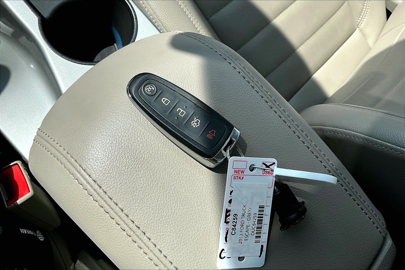 Used 2013 Ford Escape SEL FWD image 12