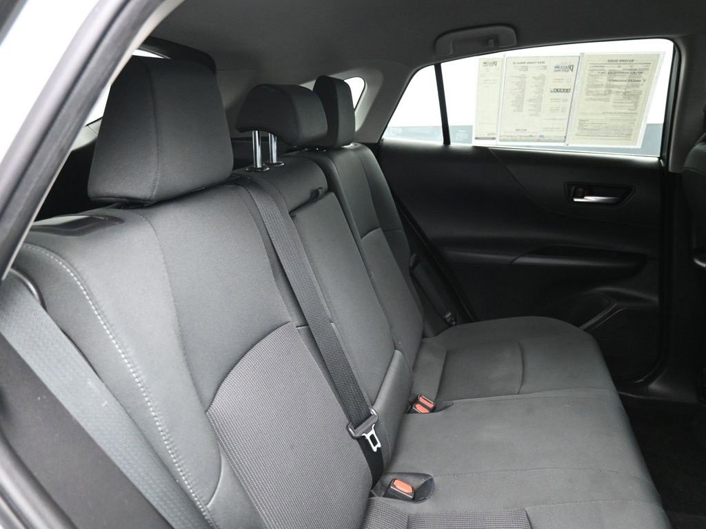 Certified 2024 Toyota Venza LE image 23