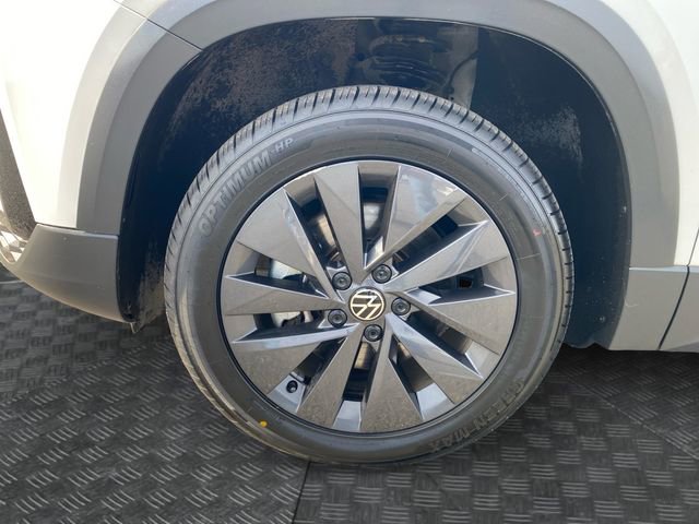 Used 2022 Volkswagen Taos S image 30